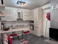 GIUSSANO, 2 LOCALI - RIF. PG227