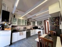 SEREGNO, &quot;LOFT&quot; 3 LOCALI CON TERRAZZO E BOX - RIF. SV3BT