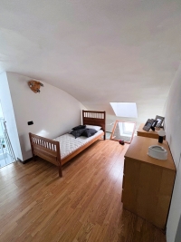 SEREGNO, &quot;LOFT&quot; 3 LOCALI CON TERRAZZO E BOX - RIF. SV3BT