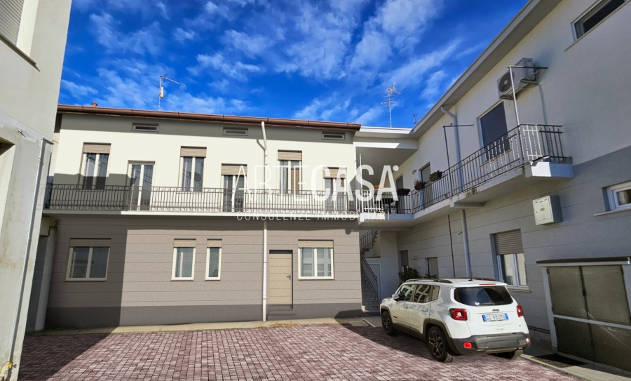 SEREGNO, 3 LOCALI - RIF. SSV53