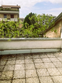 SEREGNO, VILLETTA A SCHIERA, RIF. VS33