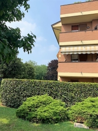 SEREGNO, 2 LOCALI ARREDATO - RIF. SA33