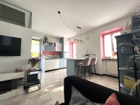 VARESE, 3 LOCALI SU DUE LIVELLI -  RIF. VV33