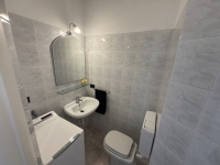 VARESE, 3 LOCALI SU DUE LIVELLI -  RIF. VV33