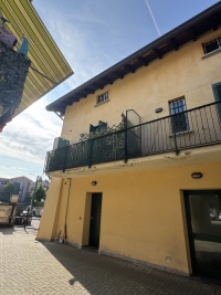 VARESE, 3 LOCALI SU DUE LIVELLI -  RIF. VV33