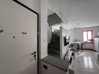 VARESE, 3 LOCALI SU DUE LIVELLI -  RIF. VV33