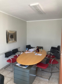 GIUSSANO, LABORATORIO E UFFICIO - VLU1