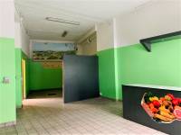 SEREGNO, NEGOZIO CON VETRINE - AG359