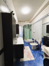 SEREGNO, 4 LOCALI CON TERRAZZO - SV4T