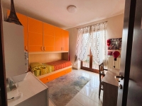 SEREGNO, 4 LOCALI CON TERRAZZO - SV4T