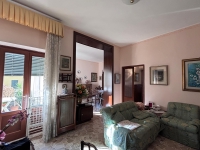 GIUSSANO, 3 LOCALI ARREDATO SENZA SPESE - RIF. AG953