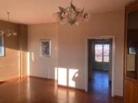 DESIO, 3 LOCALI - D331