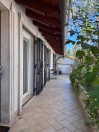 SEREGNO, 3 LOCALI CON TERRAZZO - RIF.S3999