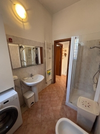 SEREGNO, 3 LOCALI SENZA SPESE - RIF. S353