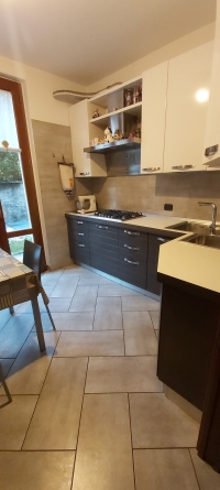 GIUSSANO, 3 LOCALI CON GIARDINO E BOX DOPPIO - RIF GV3GP